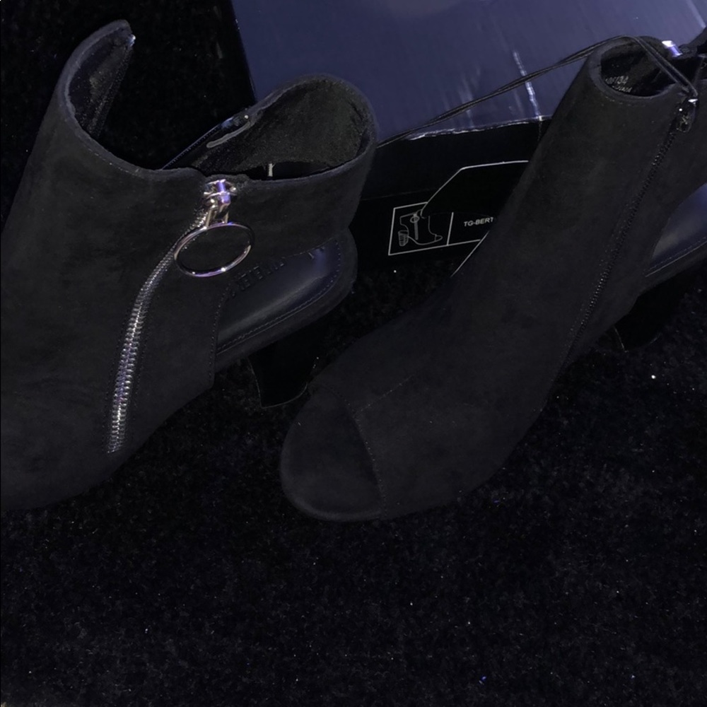 Black heels